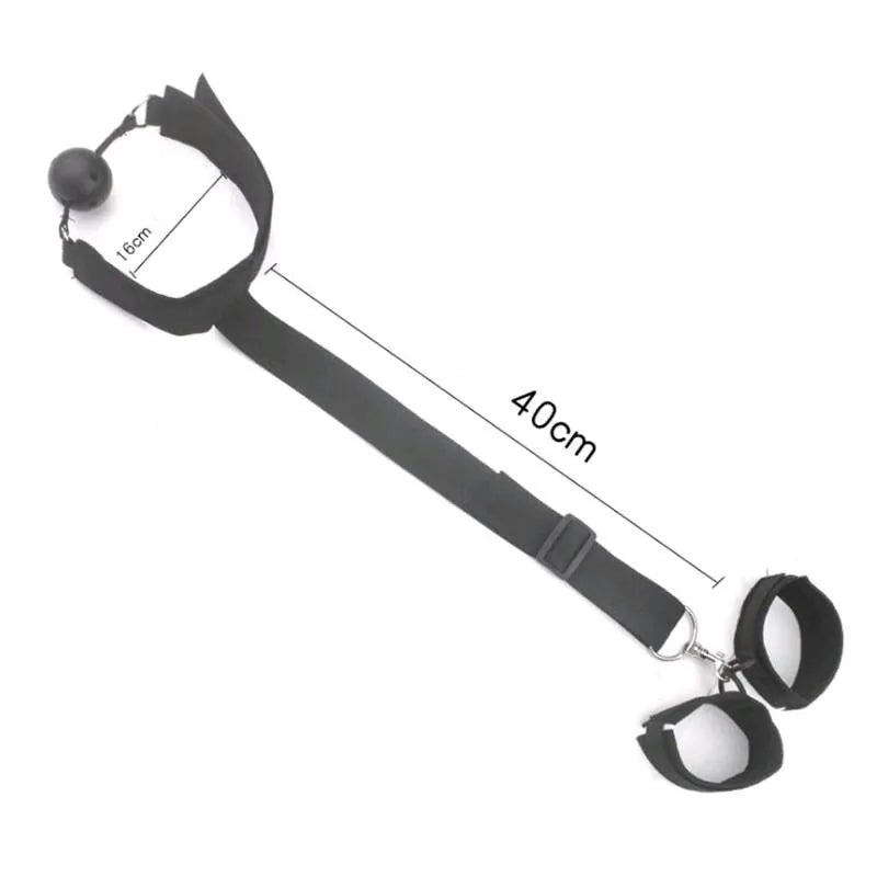 INMOVILIZADOR DE CUELLO Y MUÑECAS CON MORDAZA. BDSM - PZ-840-ZH